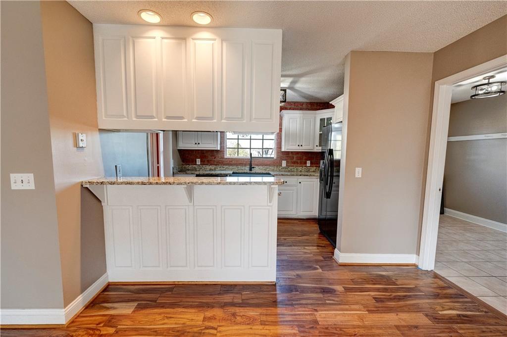 337 Oakland Drive Calhoun, GA 30701 - Photo 8 of 67