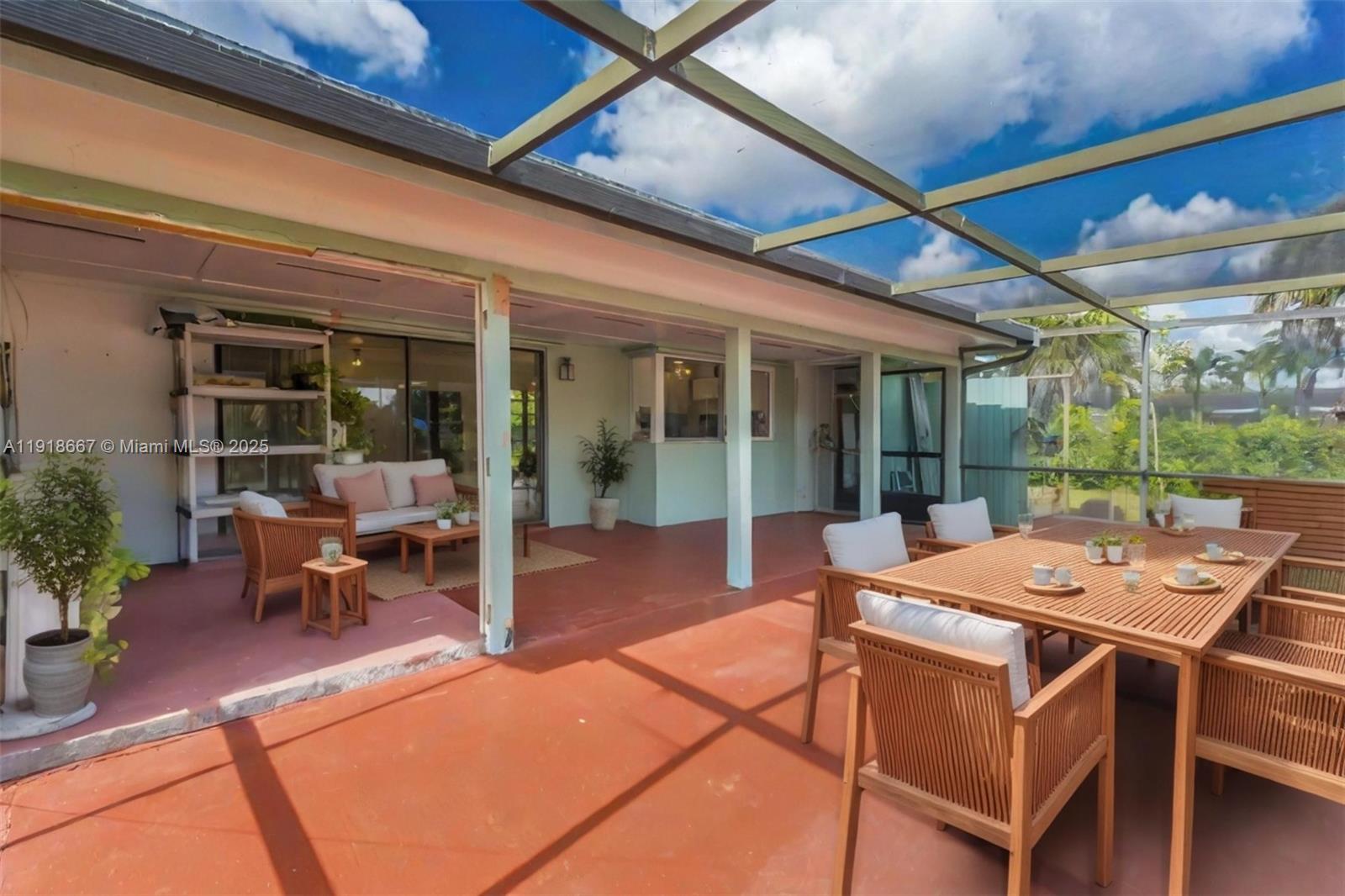 16001 Southwest 98th Avenue Miami, FL 33157 - Photo 16 of 22