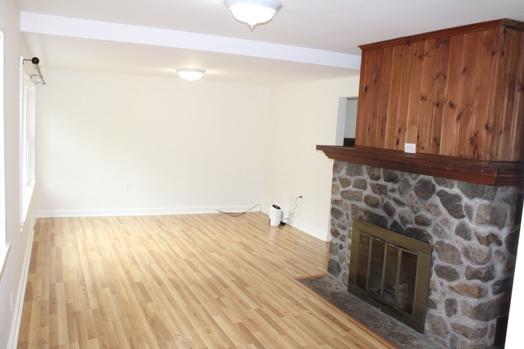 39 Harkness Road Pelham, MA 01002 - Photo 9 of 17