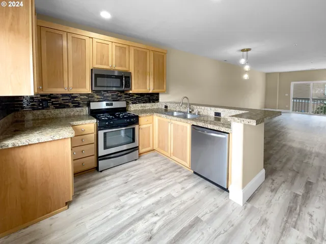 $273,000 | 18485 Southwest Stepping Stone Drive, Unit 51, Beaverton, OR 97003