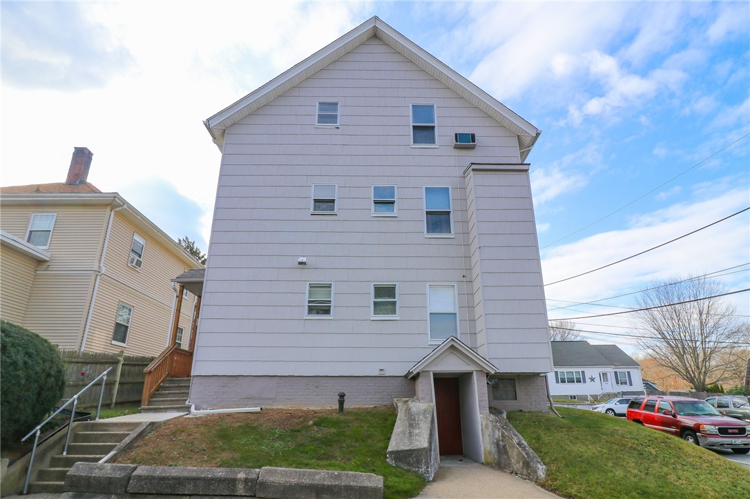 101 Andrews Street Woonsocket, RI 02895 - Photo 7 of 11 Gallery Image 7