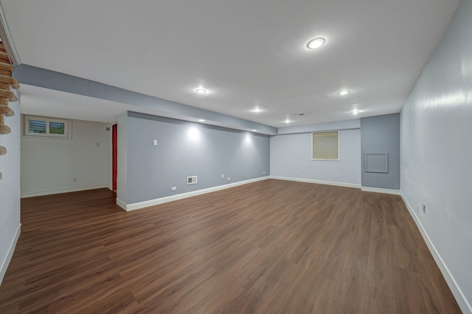 4977 Prairie Oak Road Gurnee, IL 60031 - Photo 24 of 26 a view of empty room with wooden floor