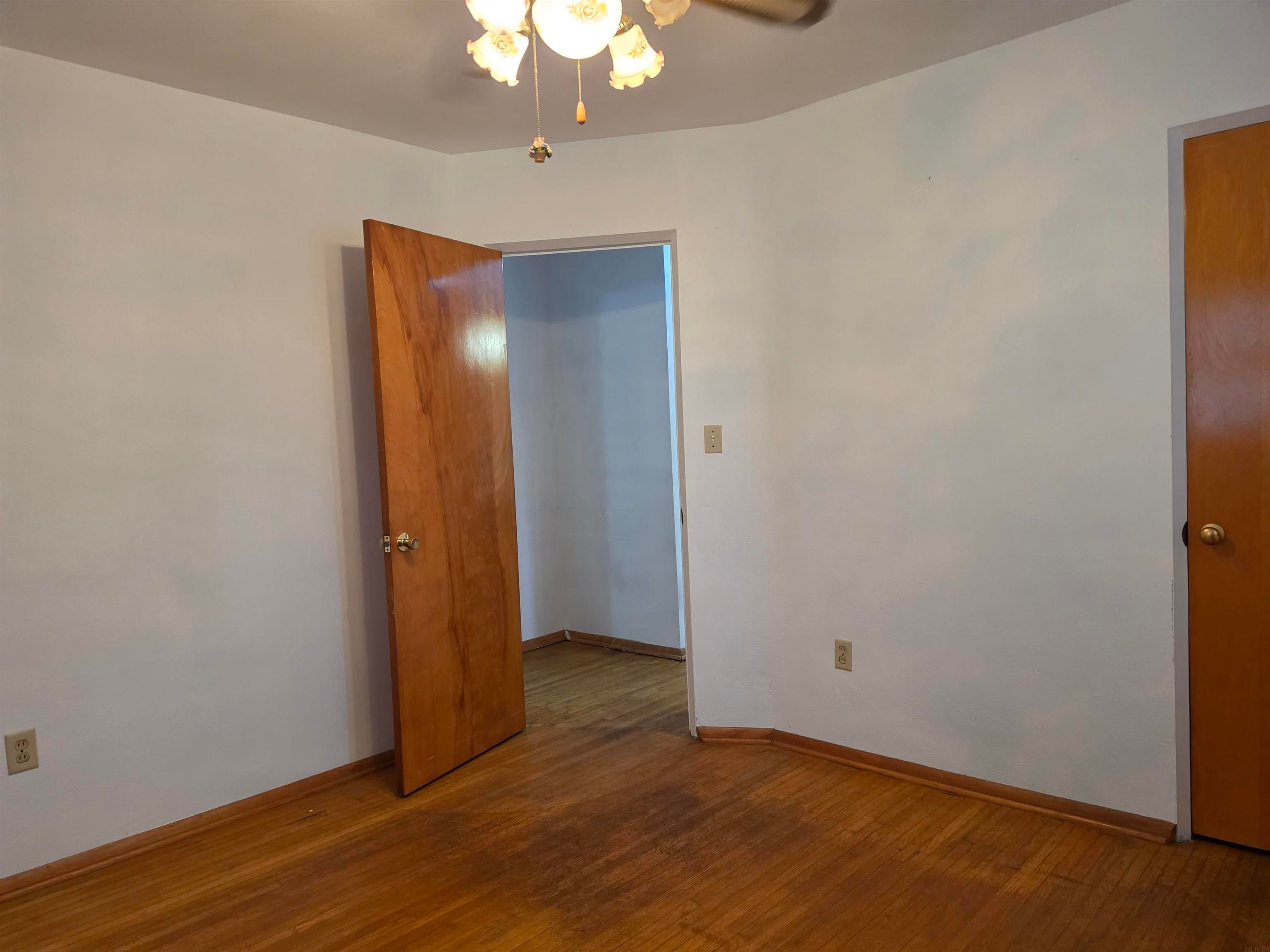 410 3rd Street Waterloo, IA 50702 - Photo 12 of 22 Gallery Image 12