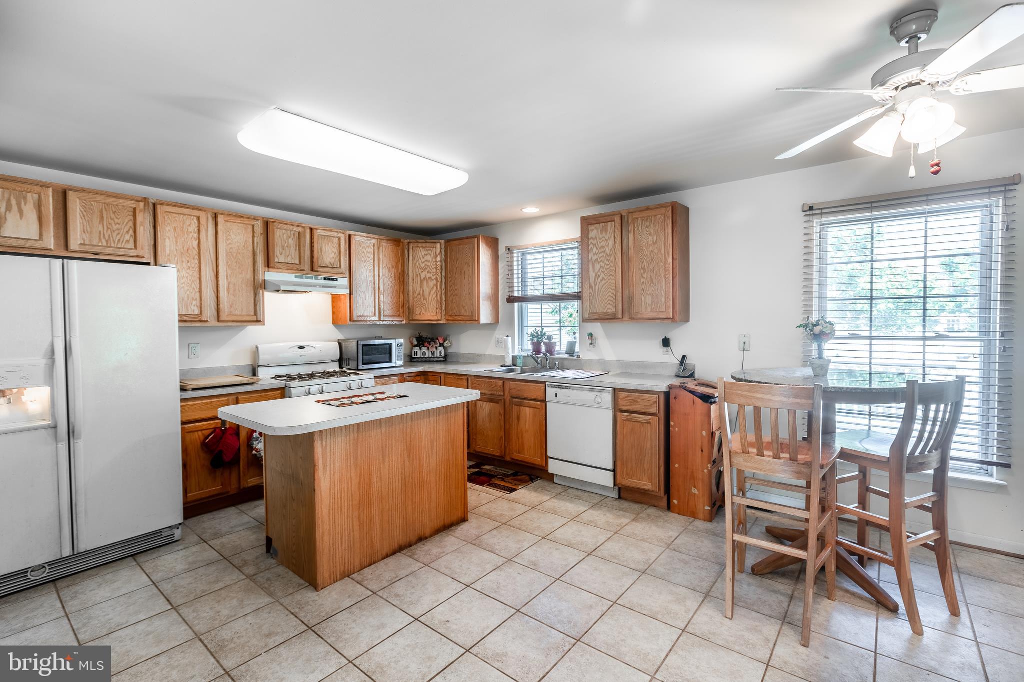 208 Seamaster Road Baltimore, MD 21221 - Photo 11 of 46 Gallery Image 11