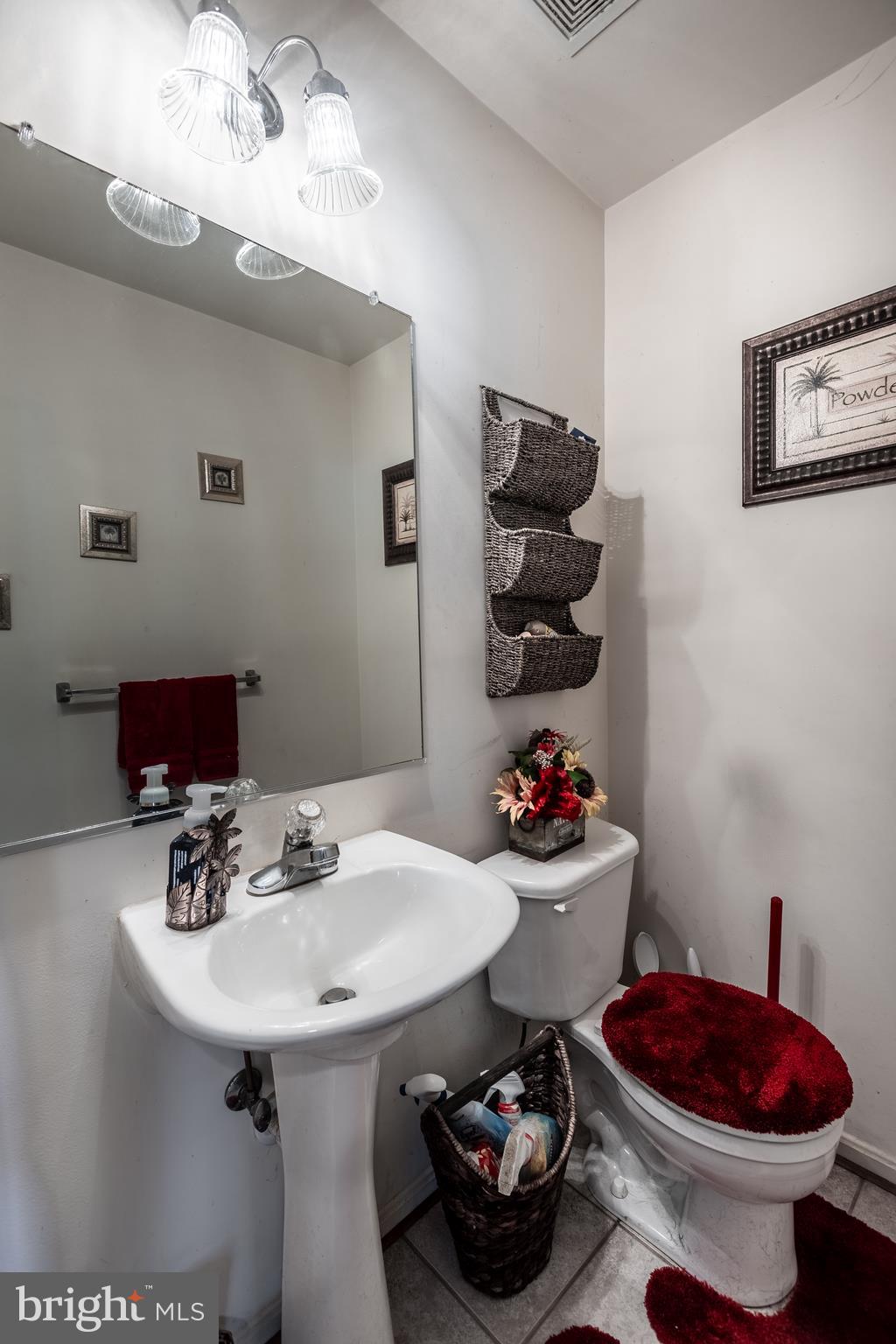 208 Seamaster Road Baltimore, MD 21221 - Photo 19 of 46 Gallery Image 19