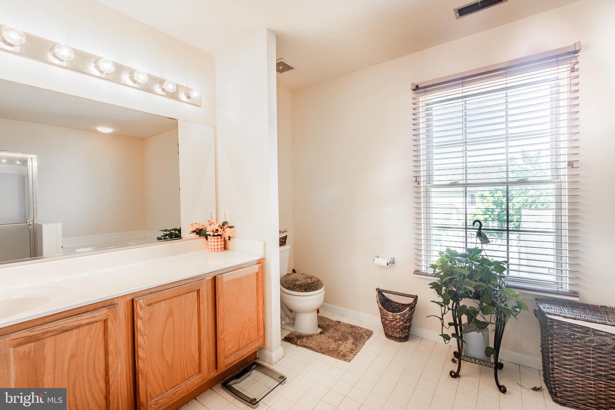 208 Seamaster Road Baltimore, MD 21221 - Photo 35 of 46 Gallery Image 35