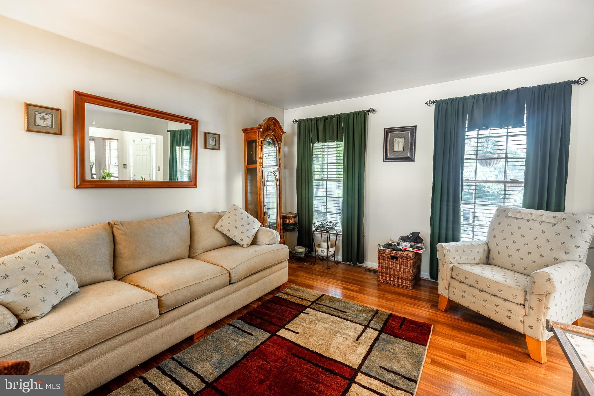 208 Seamaster Road Baltimore, MD 21221 - Photo 10 of 46 Gallery Image 10