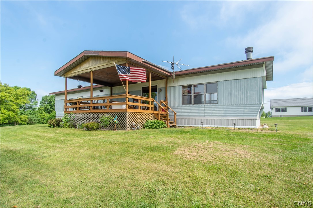 2151 Bates Road Cape Vincent, NY 13618 - Photo 4 of 35