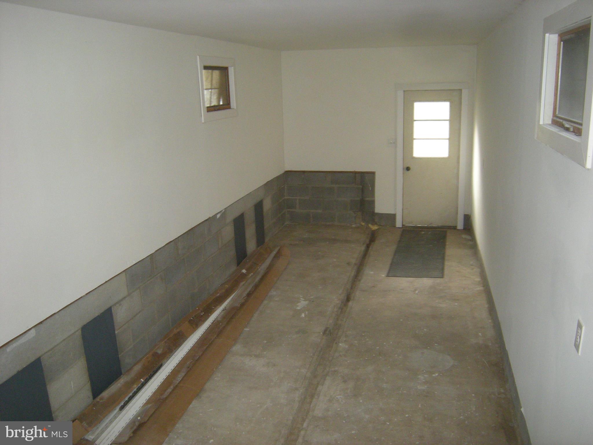 610 Powhatan Beach Road Pasadena, MD 21122 - Photo 13 of 22 Large Attached Storage Room
