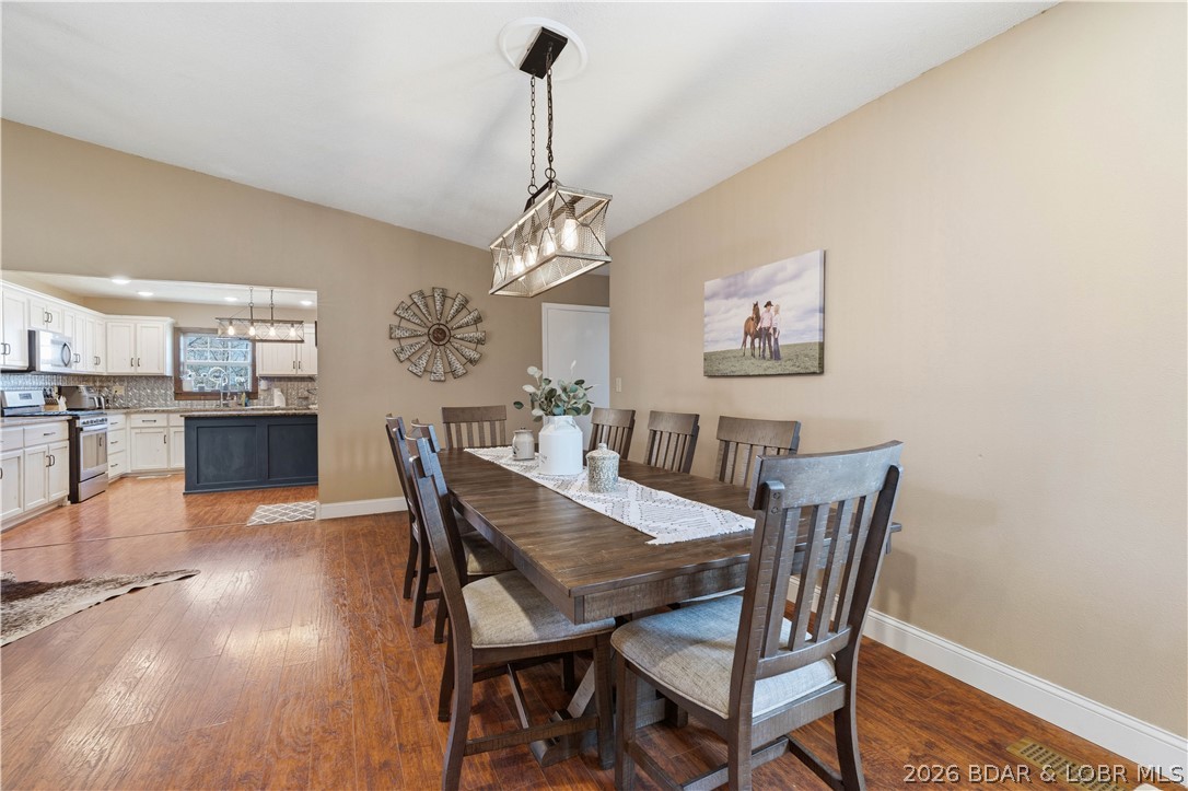 282 Reeds Road Lebanon, MO 65536 - Photo 7 of 59