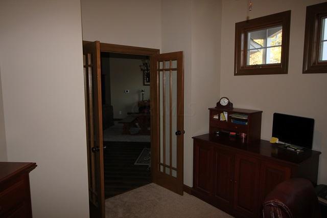 5999 Red Bank Road Galena, OH 43021 - Photo 24 of 44 Gallery Image 24