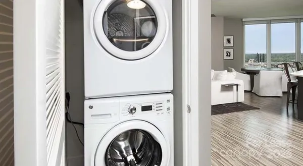 a view of living room washer and dryer