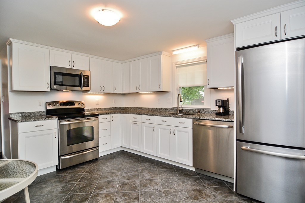 23 Kenwood Road Methuen, MA 01844 - Photo 11 of 30 Gallery Image 11