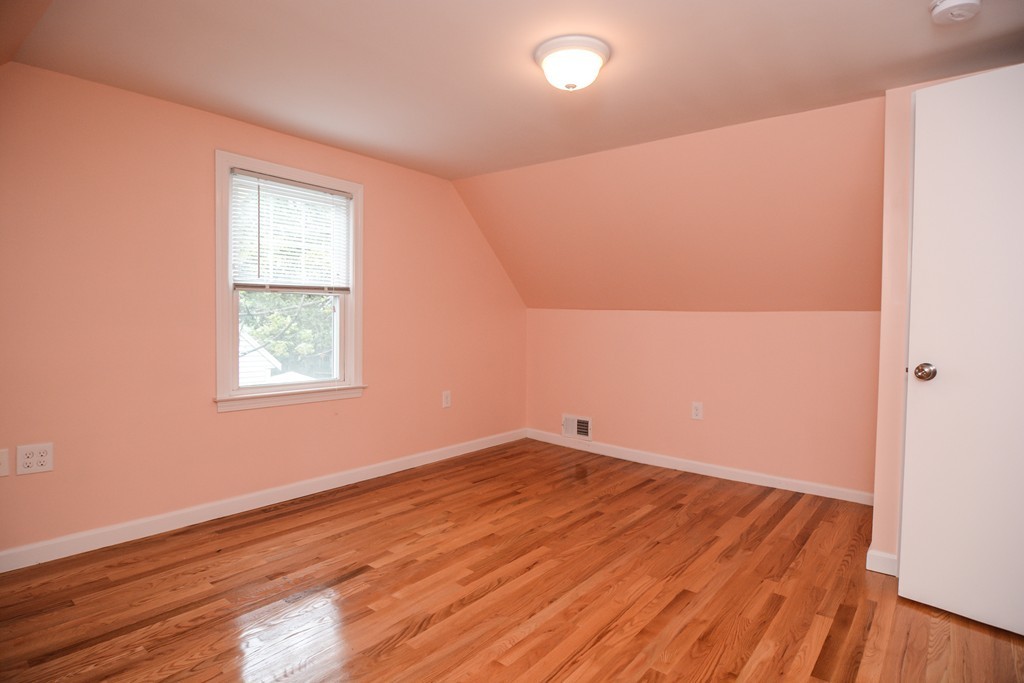 23 Kenwood Road Methuen, MA 01844 - Photo 17 of 30 Gallery Image 17