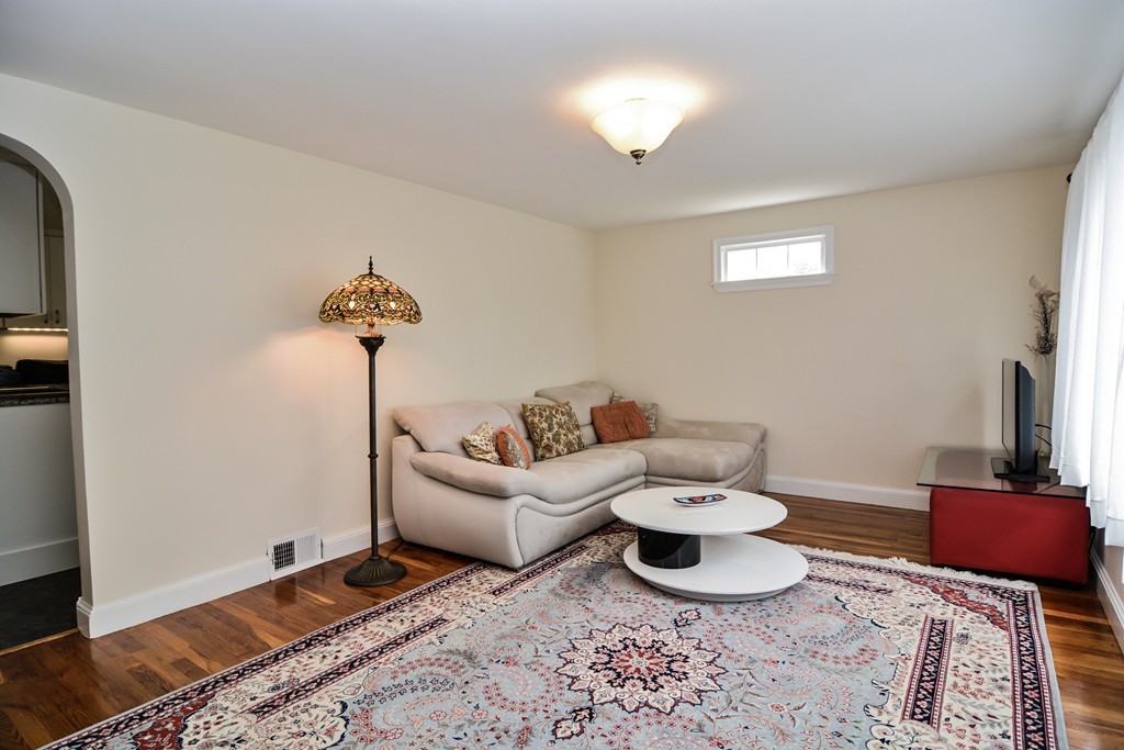 23 Kenwood Road Methuen, MA 01844 - Photo 4 of 30 Gallery Image 4