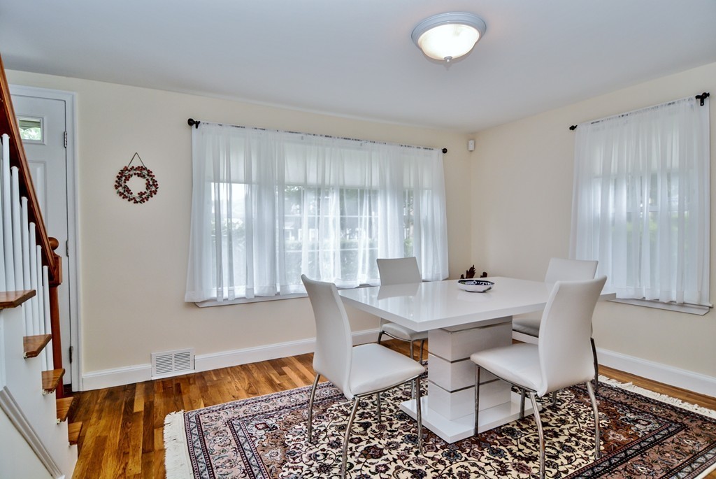 23 Kenwood Road Methuen, MA 01844 - Photo 5 of 30 Gallery Image 5