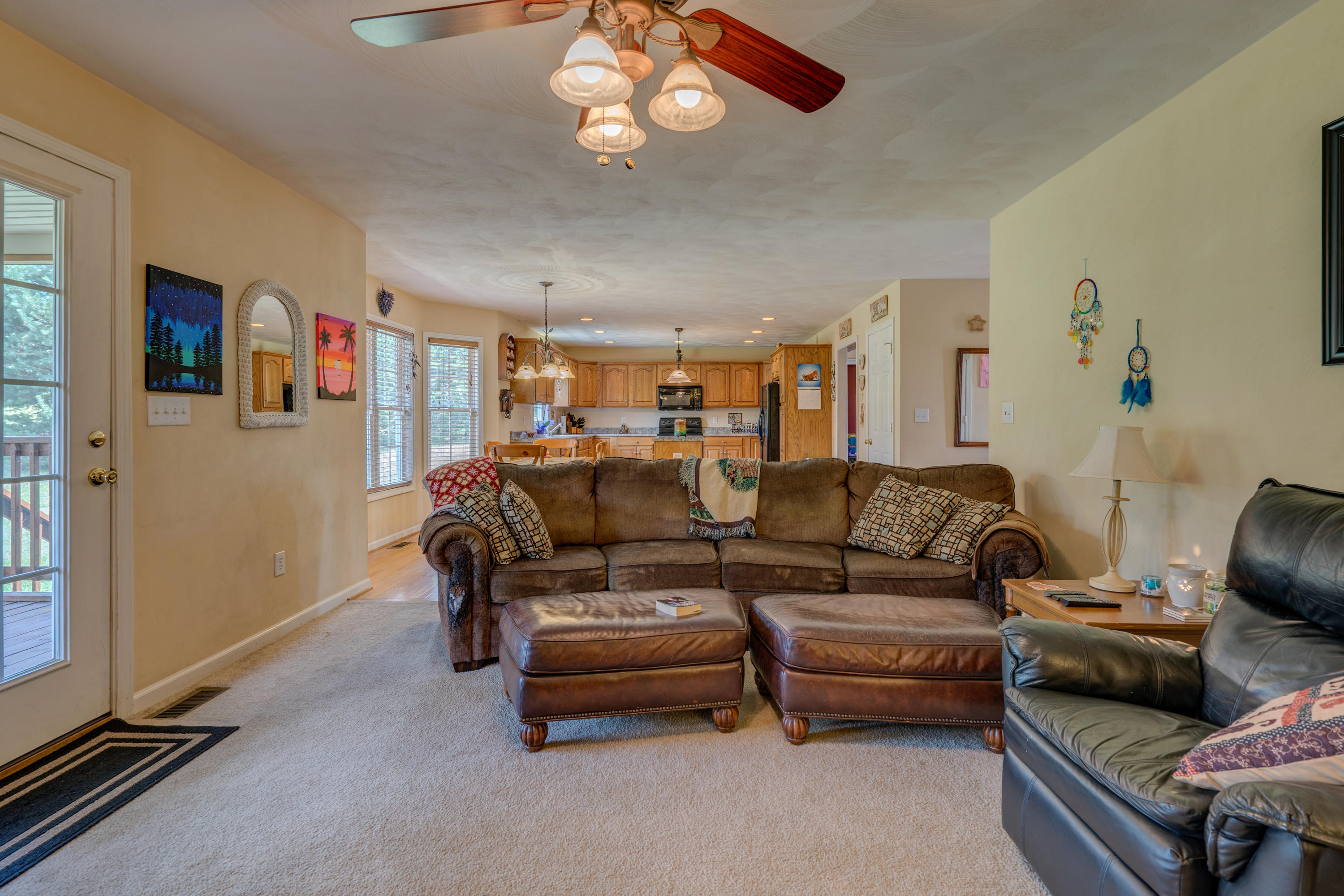 641 Castleridge Road Vinton, VA 24179 - Photo 17 of 38 DSC07786_87_88_89_90
