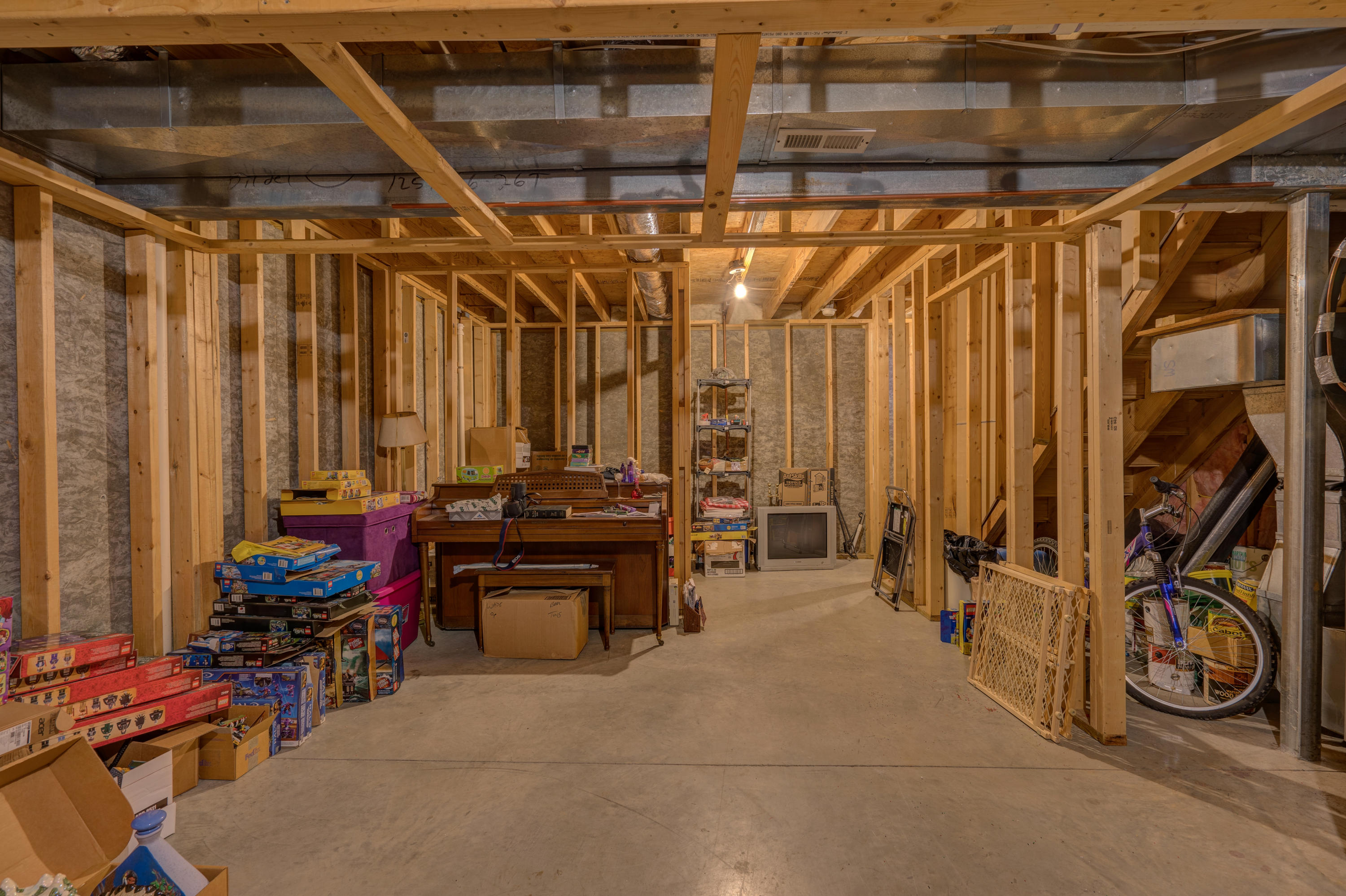 641 Castleridge Road Vinton, VA 24179 - Photo 32 of 38 DSC07876_77_78_79_80