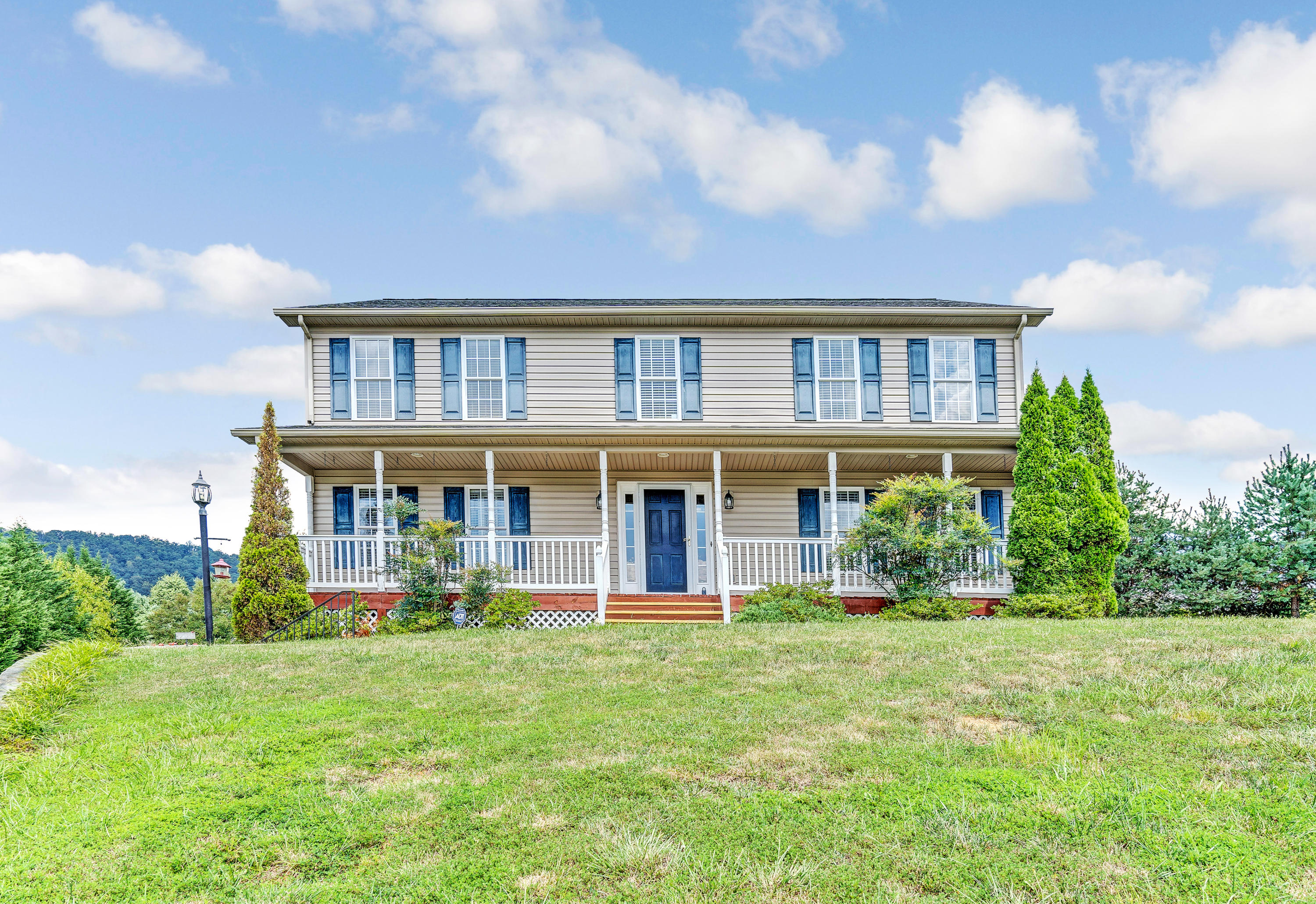 641 Castleridge Road Vinton, VA 24179 - Photo 35 of 38 7249-DSC07671_2_3_4_5