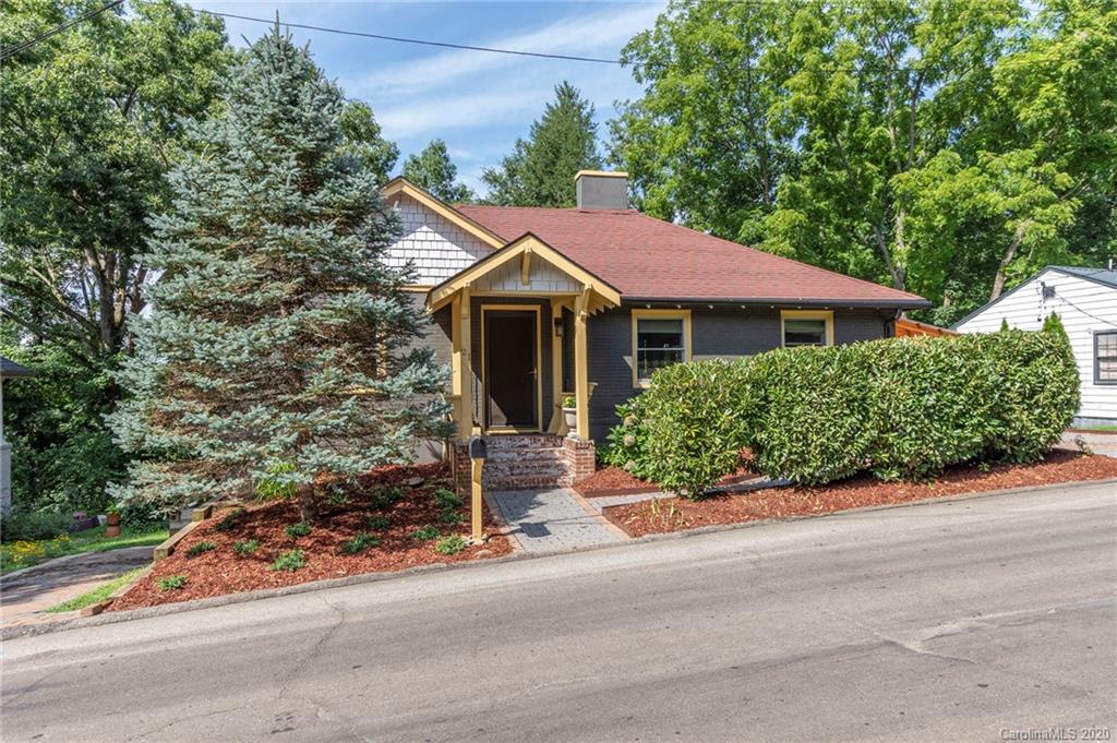 21 Pickwick Road Asheville, NC 28803 - Photo 1 of 28 Gallery Image 1