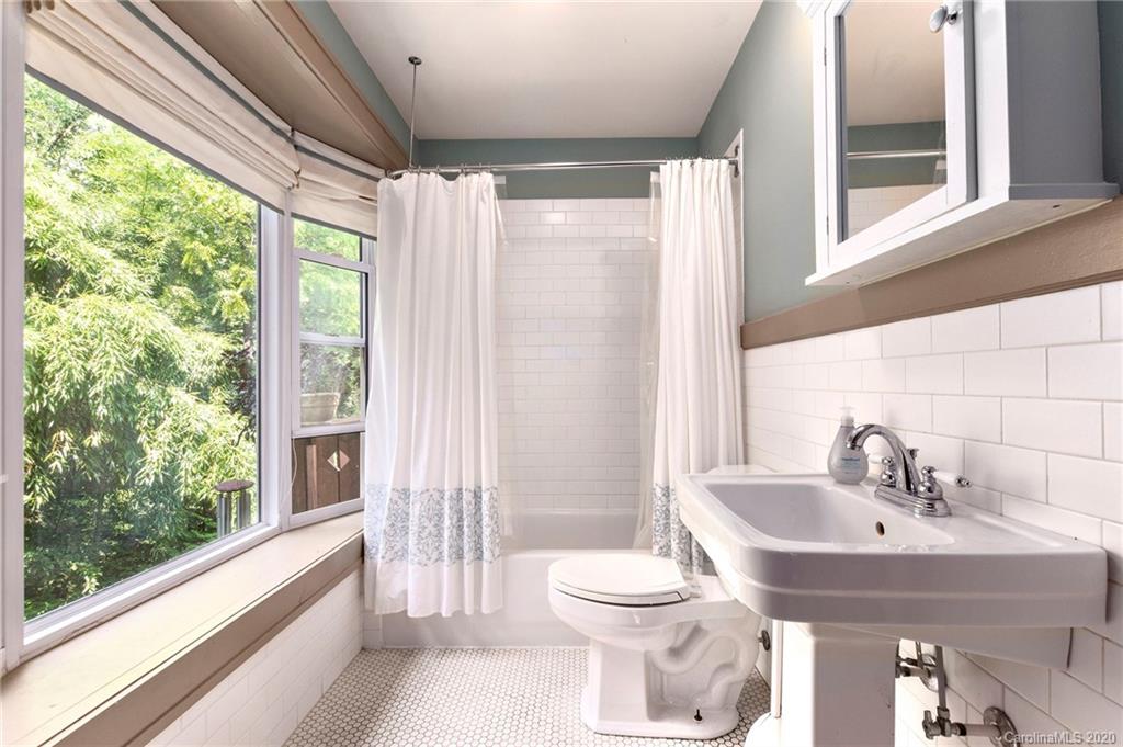 21 Pickwick Road Asheville, NC 28803 - Photo 20 of 28 Gallery Image 20