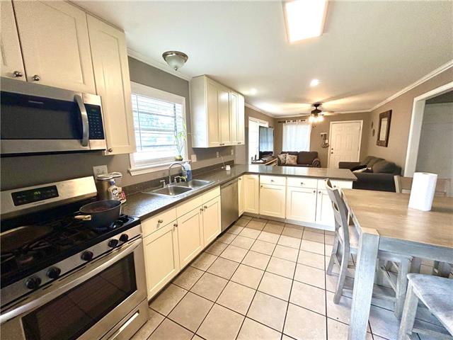 4325 Morris Place Jefferson, LA 70121 - Photo 6 of 12