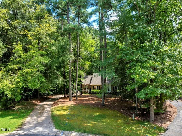 $319,000 | 160 Shadow Brook Drive, Henderson, NC 27537