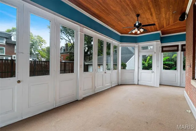 $1,195,000 | 3125 Russell Boulevard, St. Louis, MO 63104