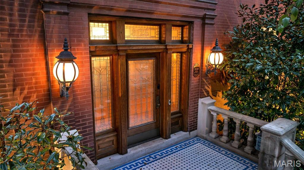 3125 Russell Boulevard St. Louis, MO 63104 - Photo 3 of 87