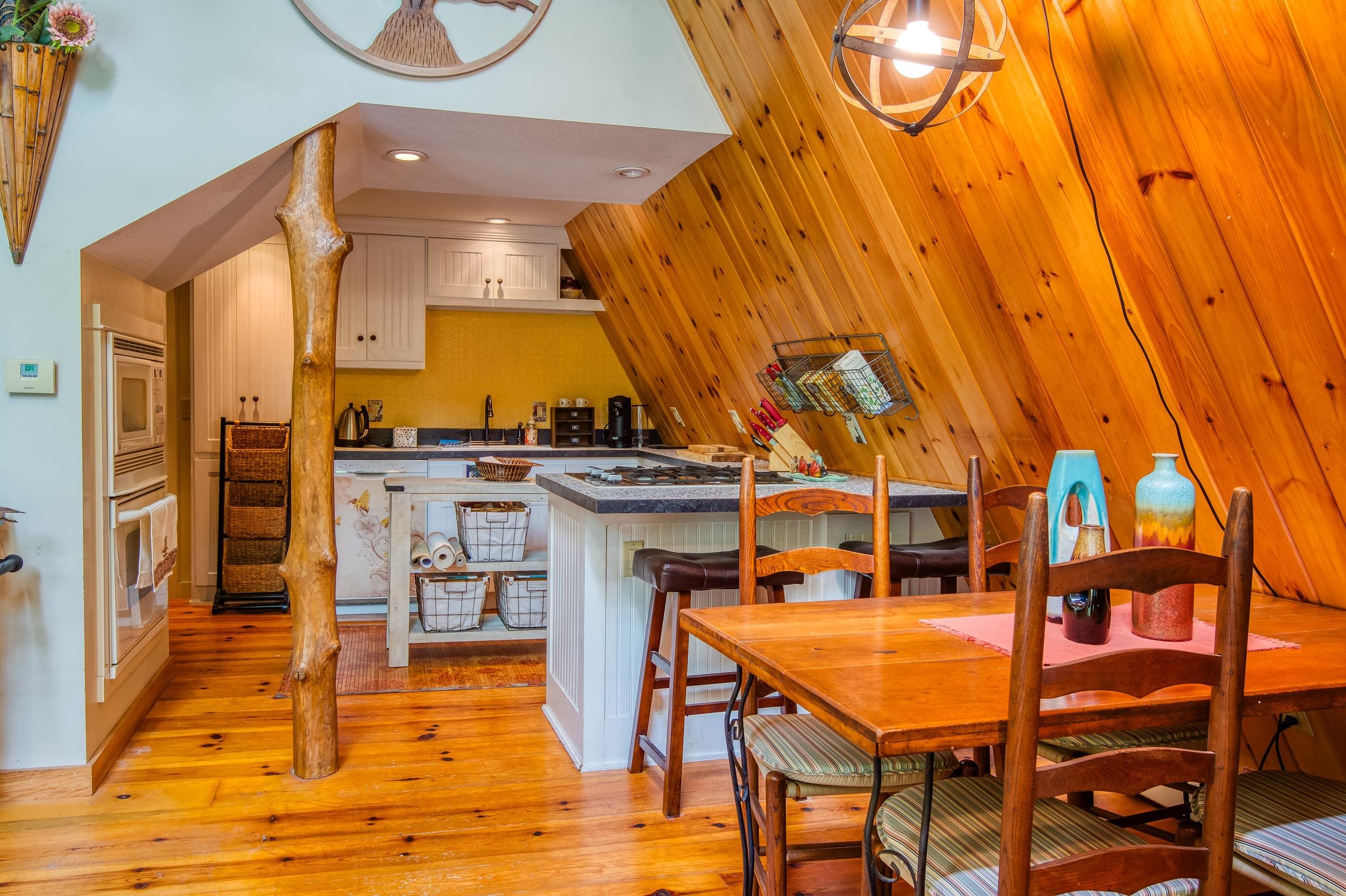 71 Bay Road Conway, NH 03860 - Photo 5 of 39