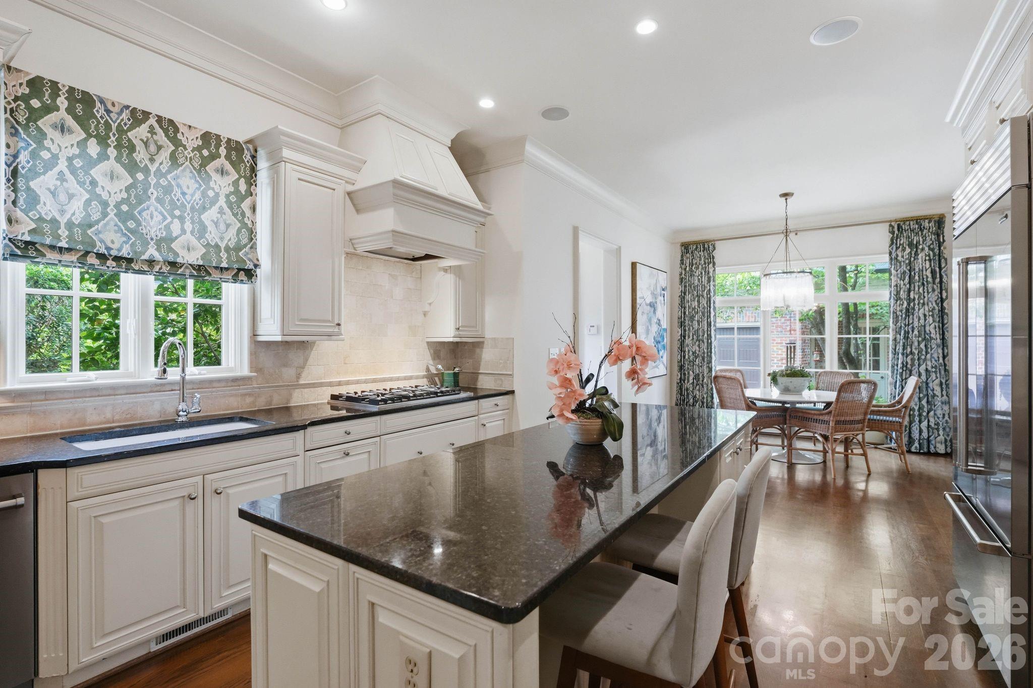 2012 Harris Road Charlotte, NC 28211 - Photo 13 of 44