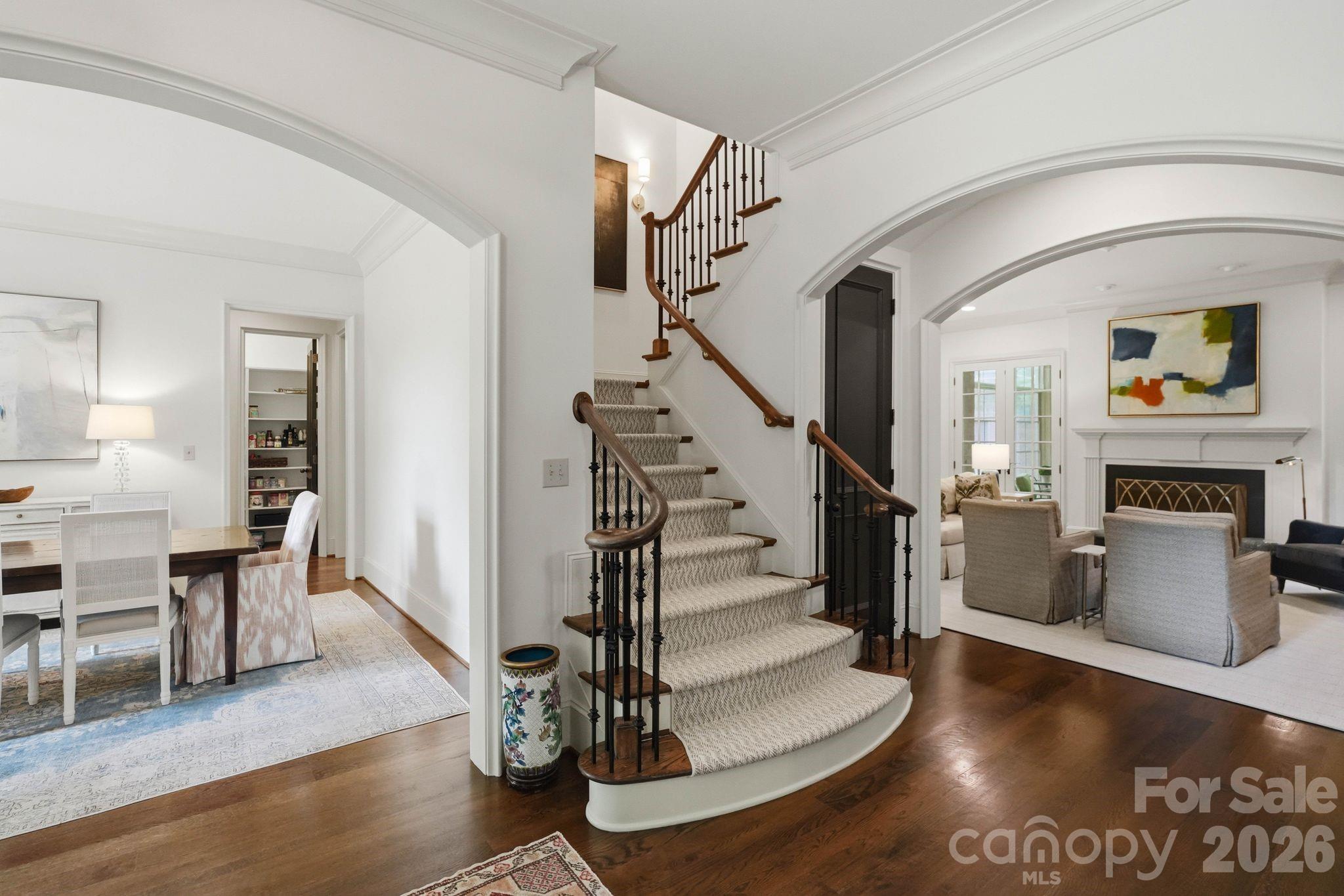 2012 Harris Road Charlotte, NC 28211 - Photo 3 of 44