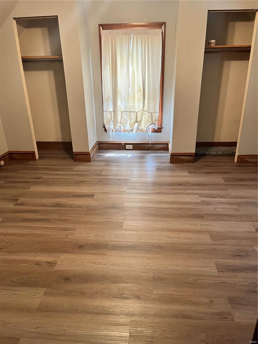 2953 Ridgeway Avenue St. John, MO 63114 - Photo 20 of 35