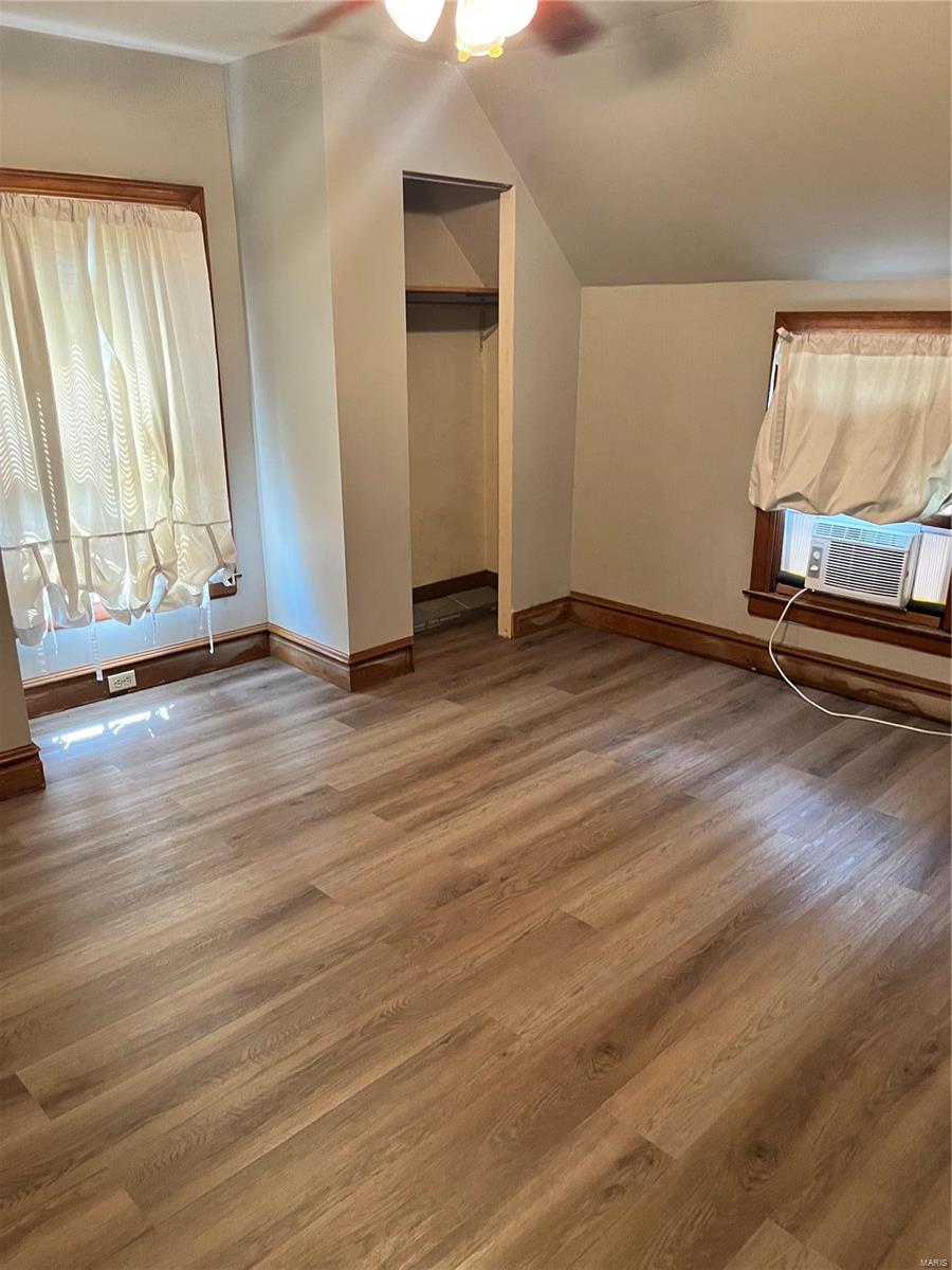 2953 Ridgeway Avenue St. John, MO 63114 - Photo 22 of 35