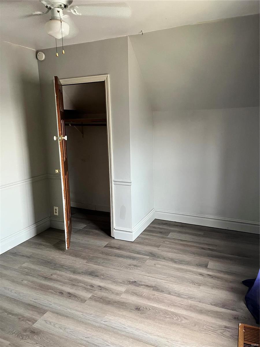 2953 Ridgeway Avenue St. John, MO 63114 - Photo 24 of 35