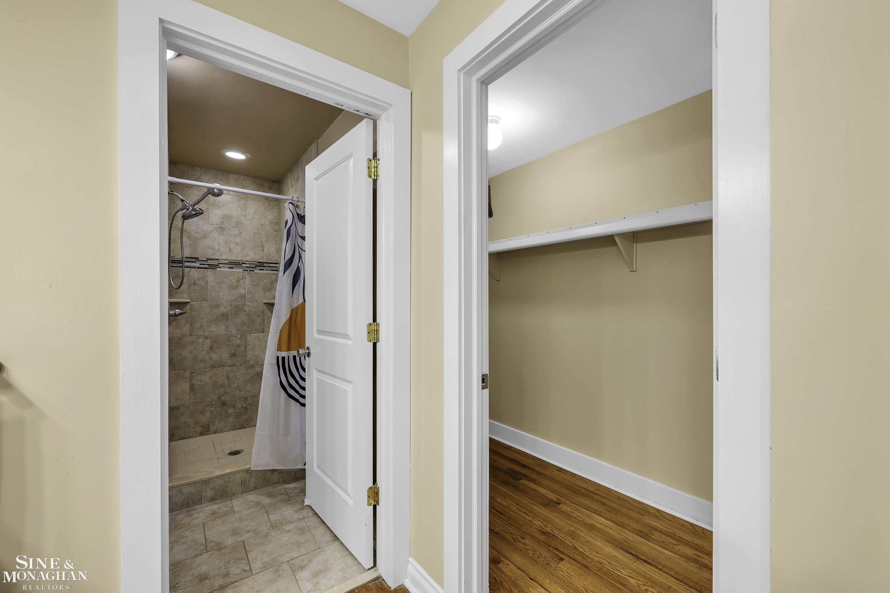 611 Fisher Road Grosse Pointe, MI 48230 - Photo 29 of 49