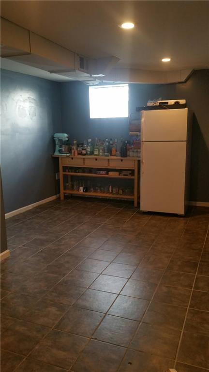 18 Tanager Drive McKees Rocks, PA 15136 - Photo 17 of 18