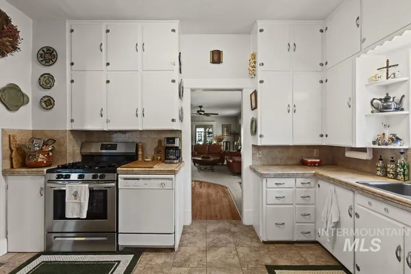 $340,000 | 611 North Washington Avenue, Emmett, ID 83617