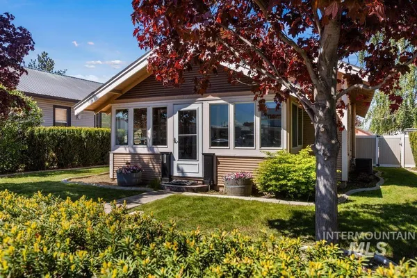 $340,000 | 611 North Washington Avenue, Emmett, ID 83617
