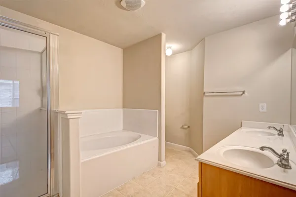 $1,999 | 17038 Midnight Sun Lane, Richmond, TX 77407