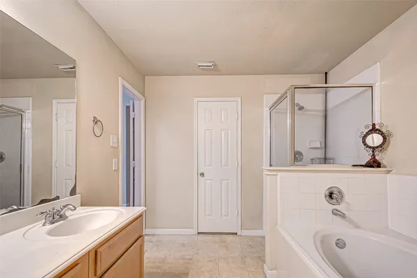 $1,999 | 17038 Midnight Sun Lane, Richmond, TX 77407