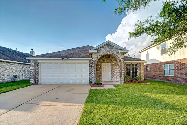 $1,999 | 17038 Midnight Sun Lane, Richmond, TX 77407