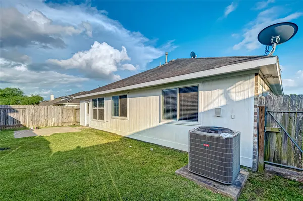 $1,999 | 17038 Midnight Sun Lane, Richmond, TX 77407