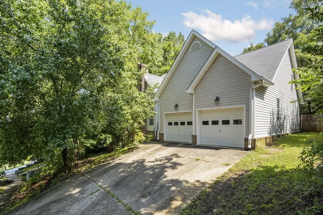 $524,900 | 8610 Georgetown Trace Lane, Chattanooga, TN 37421