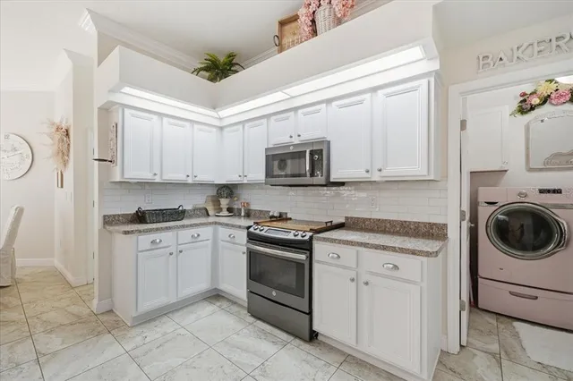 $329,900 | 6320 Kingway Lane, Spring Hill, FL 34608