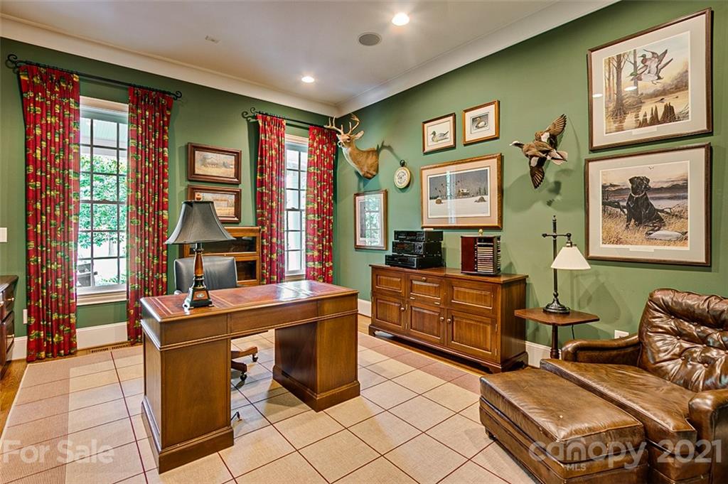2215 Old Lexington Road Asheboro, NC 27205 - Photo 17 of 48 a room with furniture and large window