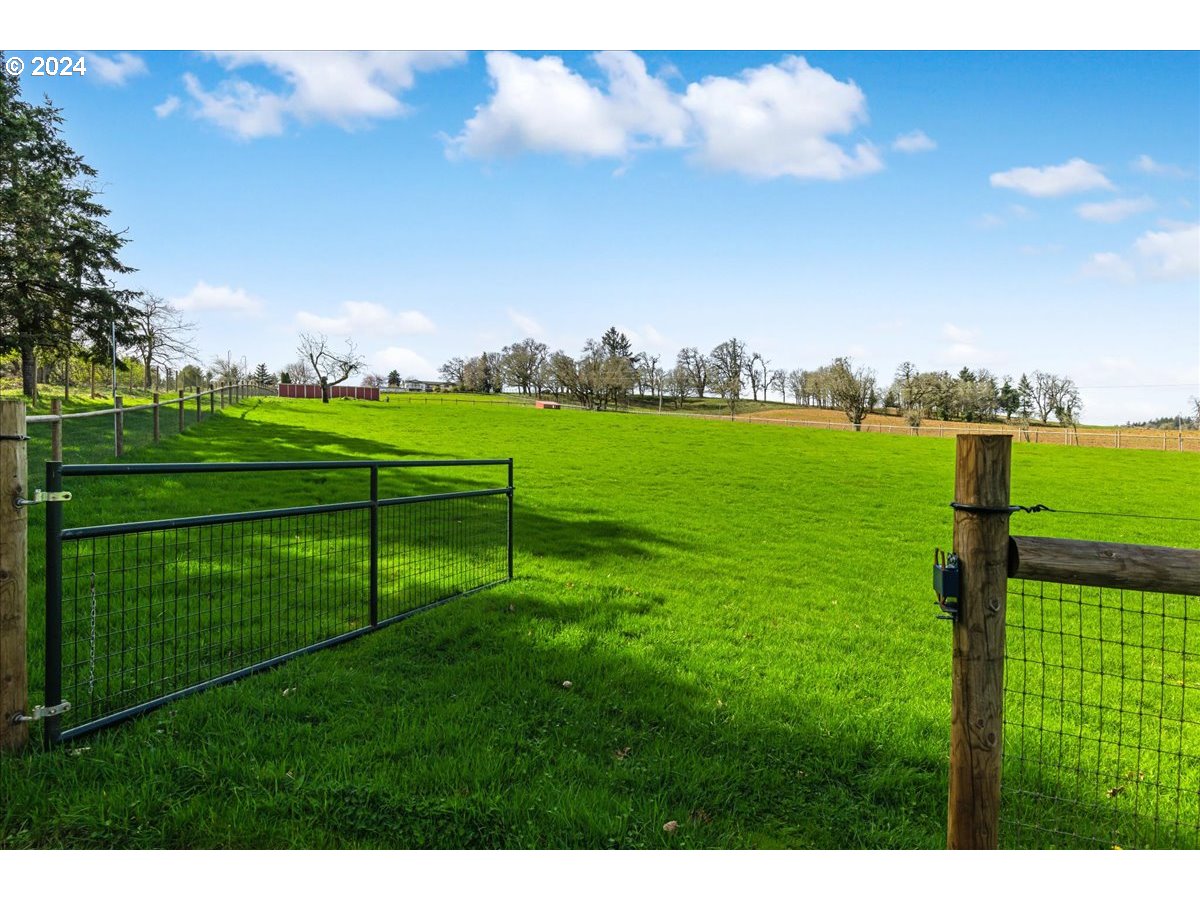 8791 Liberty Road South Salem, OR 97306 - Photo 46 of 48 a view of a golf course with a lake