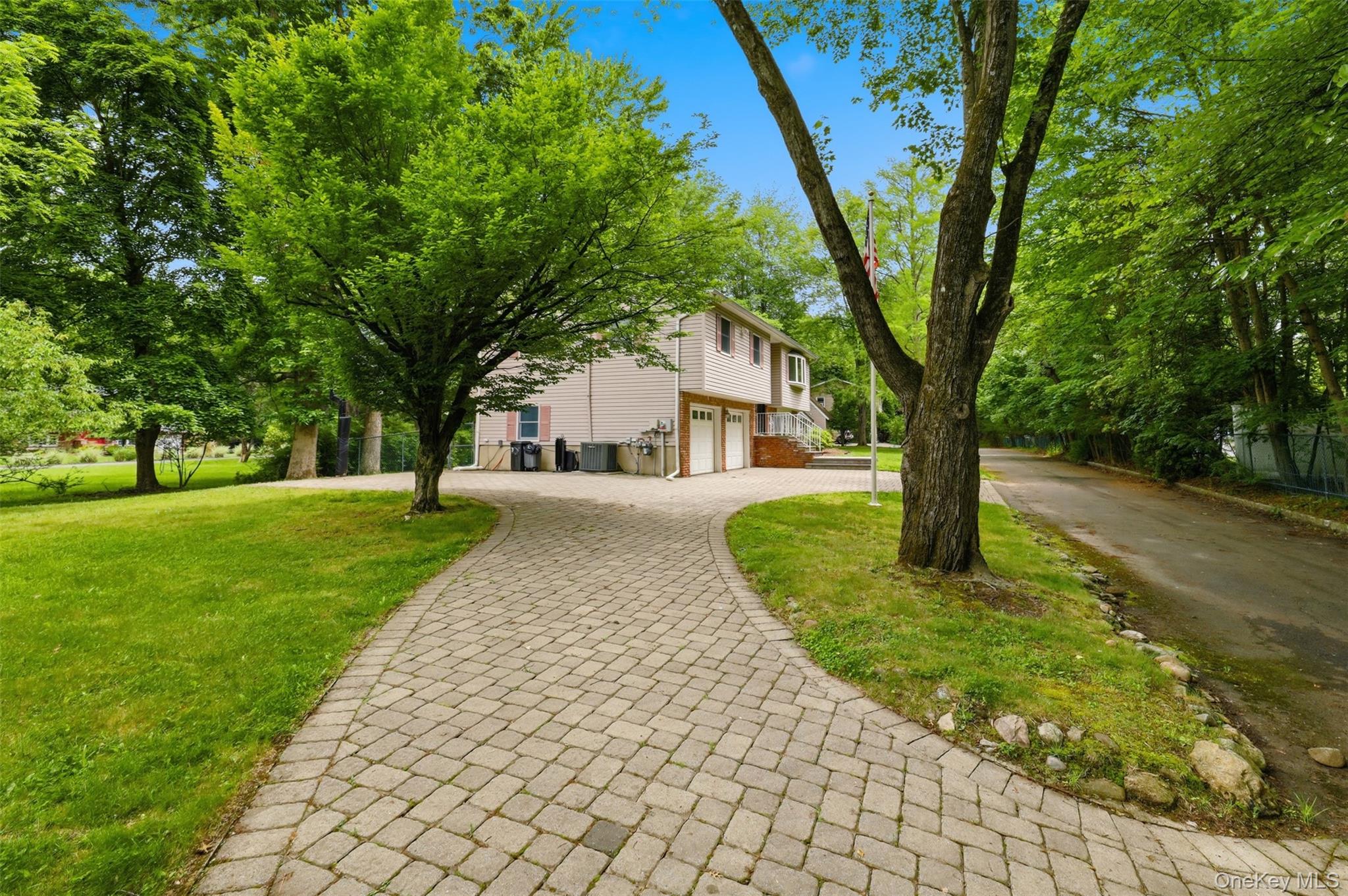 226 Ehrhardt Road Pearl River, NY 10965 - Photo 38 of 43