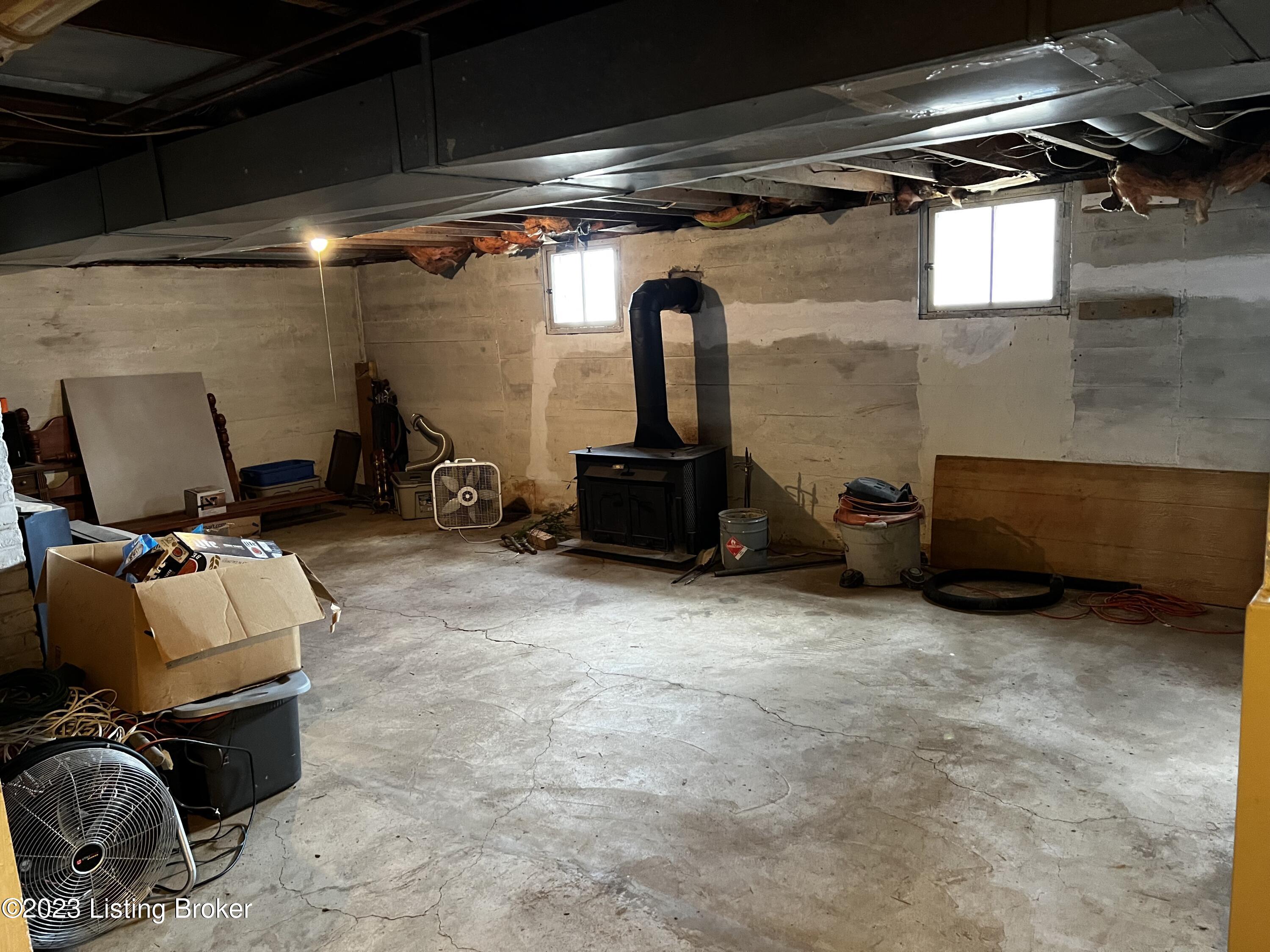 938 Floyds Fork Road Shepherdsville, KY 40165 - Photo 31 of 44 unfinished basement