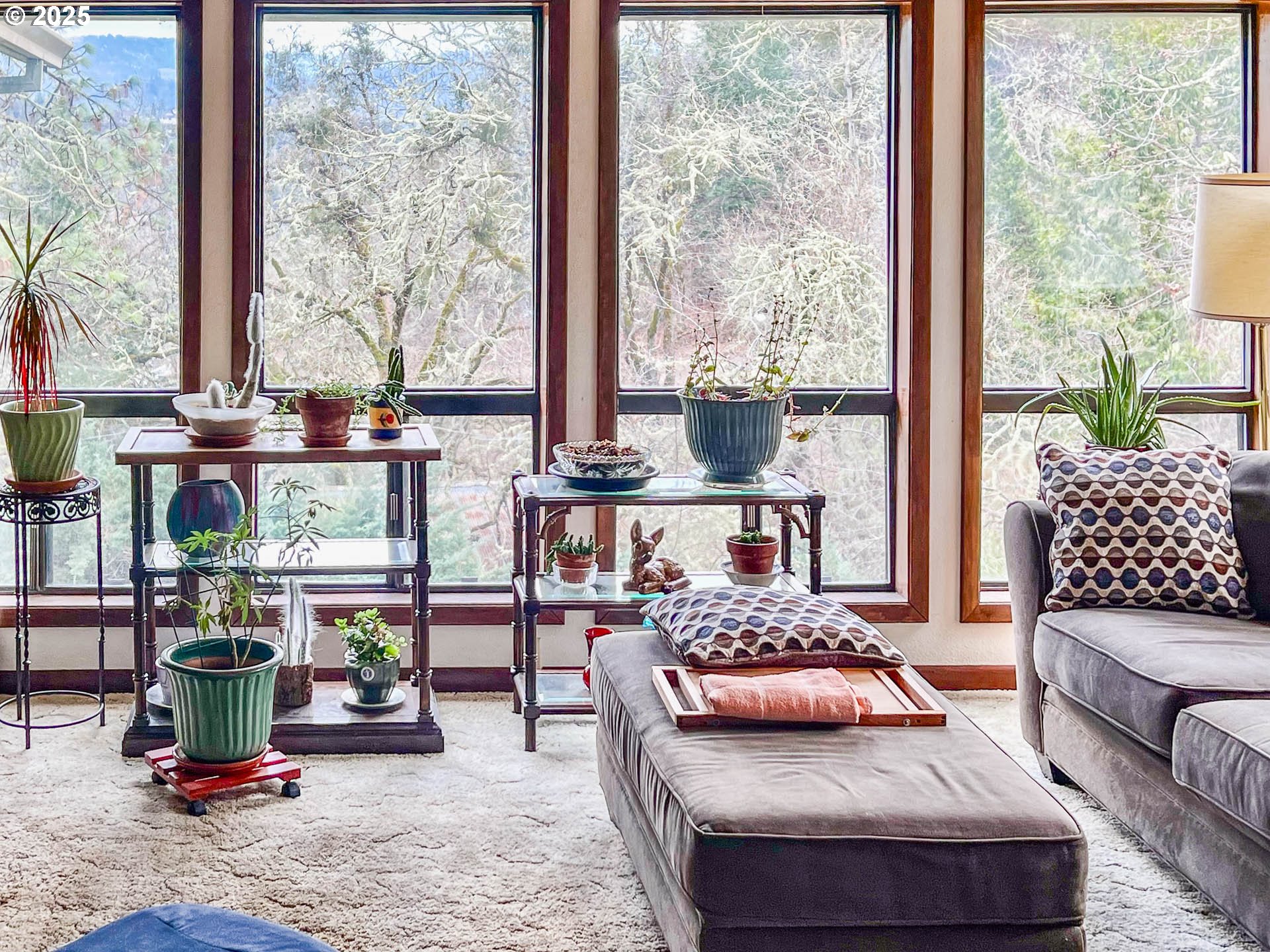 1810 Rifle Range Street Roseburg, OR 97470 - Photo 5 of 37